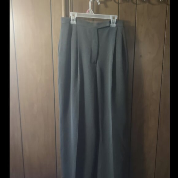 Kasper Petite Women's Suit - Picture 3 of 5